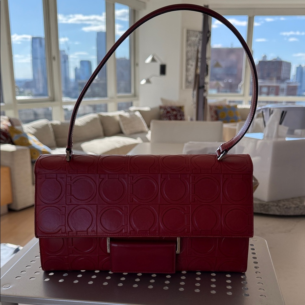 Salvador Ferragamo, Red Embossed Gancini Shoulder Handbag